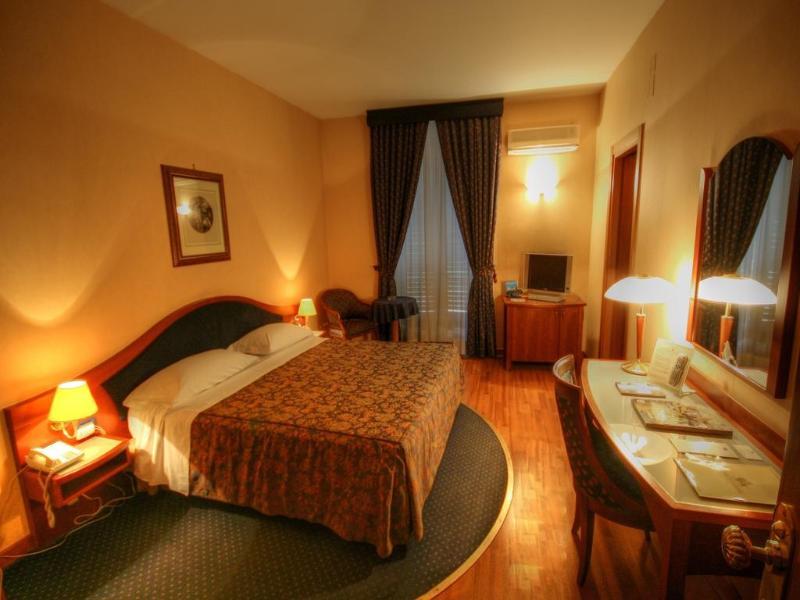 Massimo Plaza Hotel Palermo Exterior foto